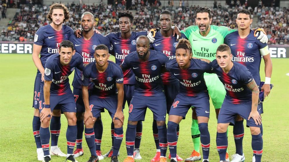 西甲：巴萨4-1大胜瓦伦西亚（西甲：巴萨4-1完胜瓦伦西亚）