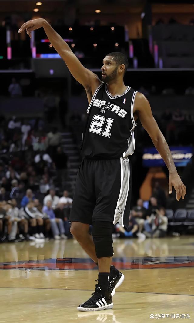 佩蒂特：虽然我之前批评大马丁的一些行为，但切尔西应该买他（佩蒂特：尽管此前质疑大马丁的行为，我仍建议切尔西签下他）